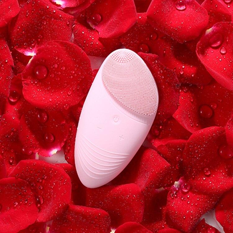 New Electric Silicone Facial Cleansing Brush Vibration Skin Massage USB Rechargeable Smart Ultrasonic Face Cleanser Washing Tool
